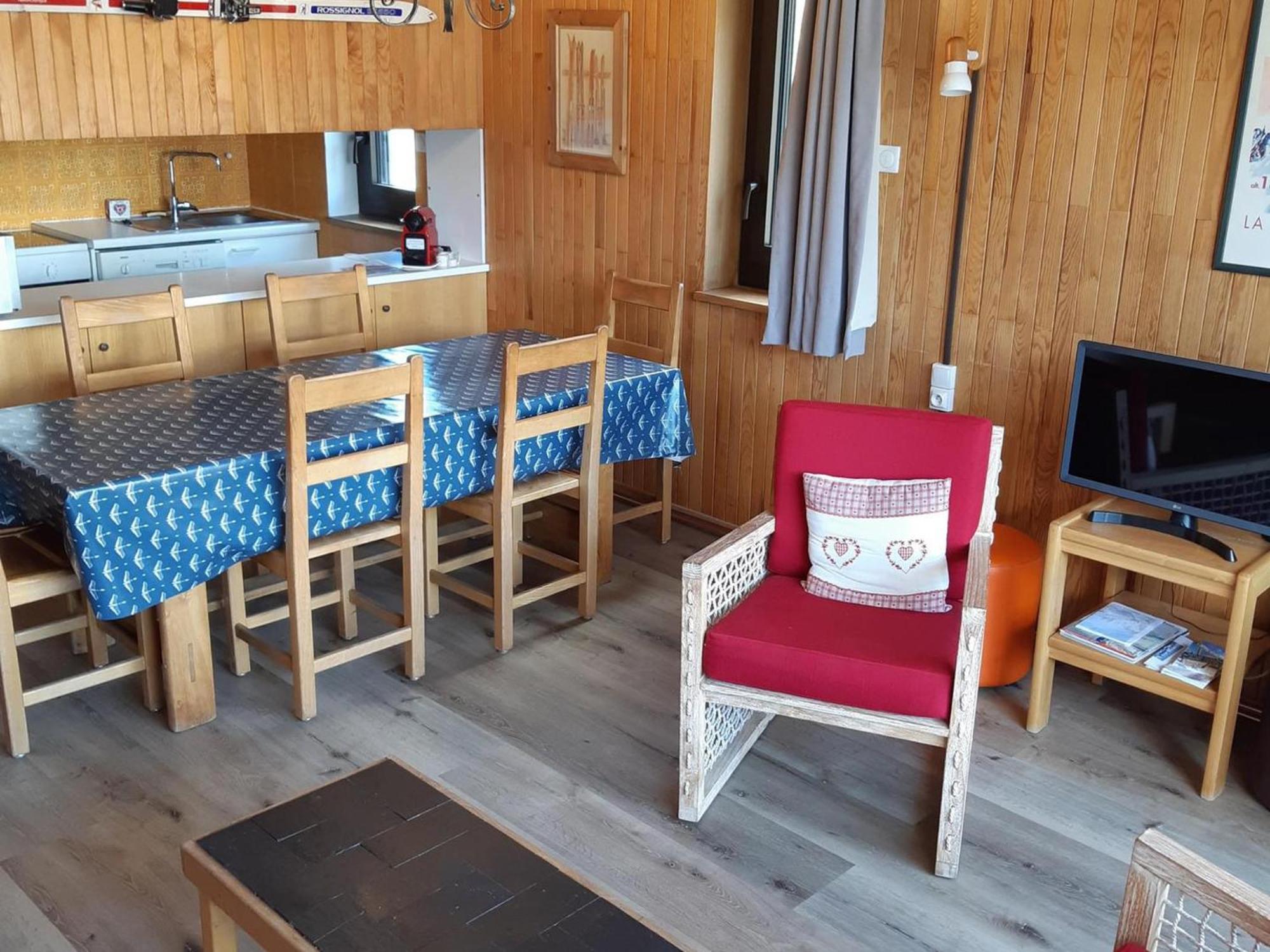 Apartment Confortable 3 Pieces A 1650, Proche Pistes - Fr-1-514-19 Courchevel